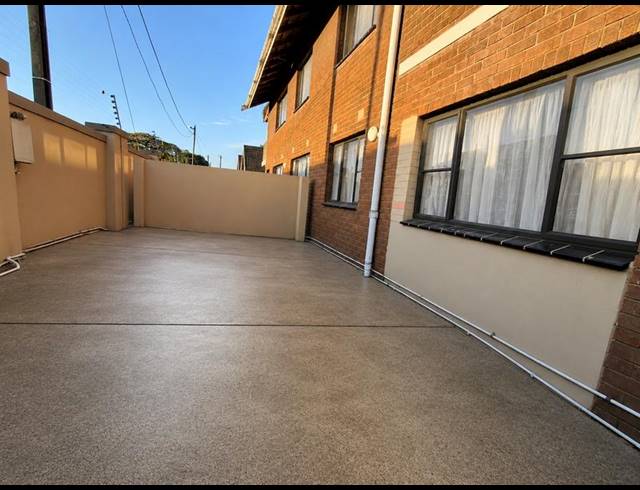 1 BEDROOM PROPERTY TO RENT IN MEREBANK